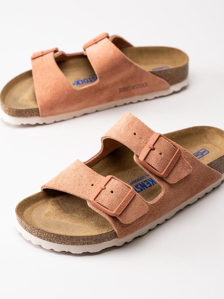 Birkenstock - Arizona Narrow SFB - Rostfärgade slip in sandaler i mocka