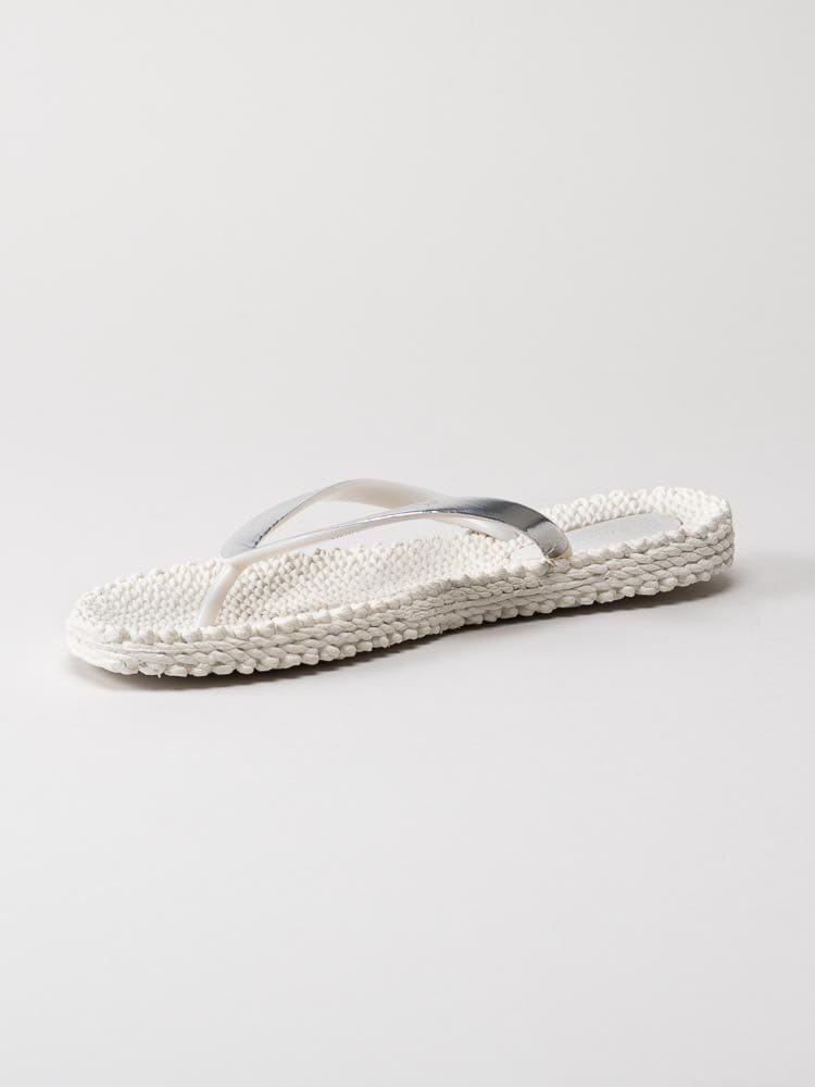 Ilse Jacobsen - Cheerful 04M - Creme vita flip flop med silverfärgade remmar