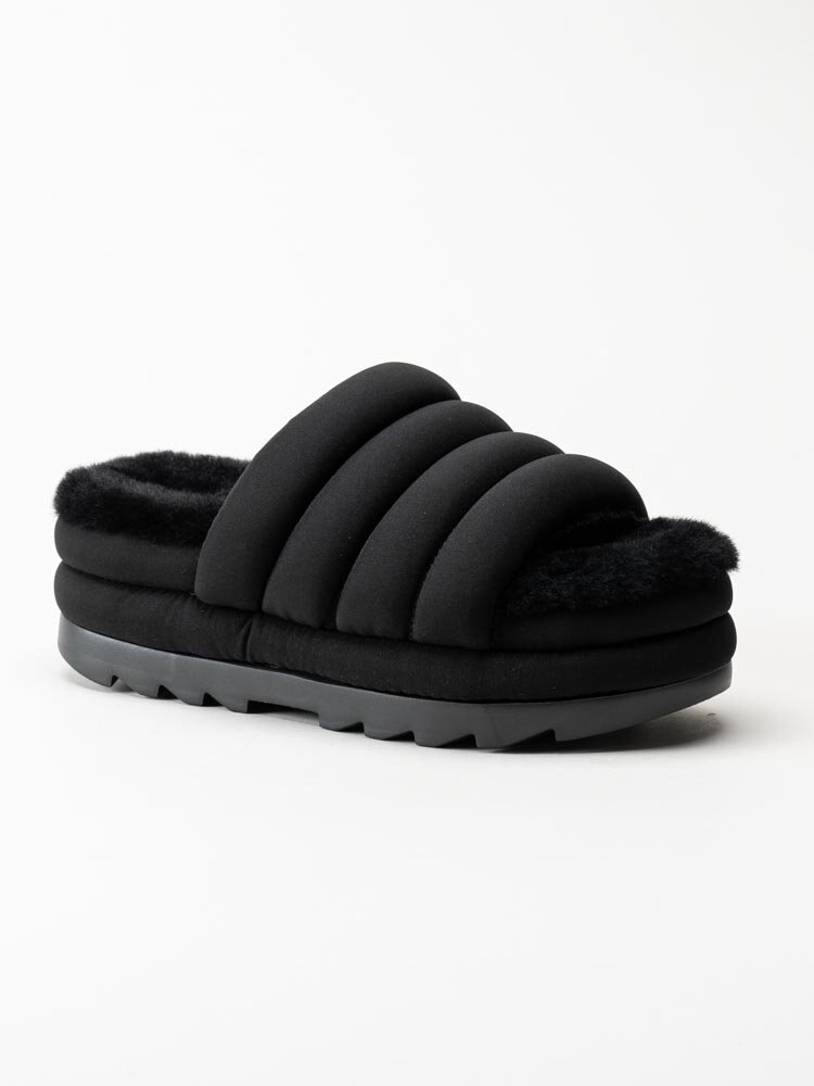 UGG - W Puft Slide - Svarta fluffiga platåsandaler