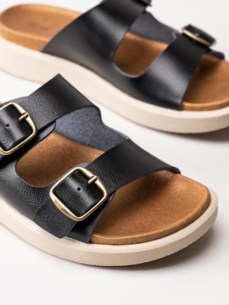 CC Resorts - Svarta slip in sandaler