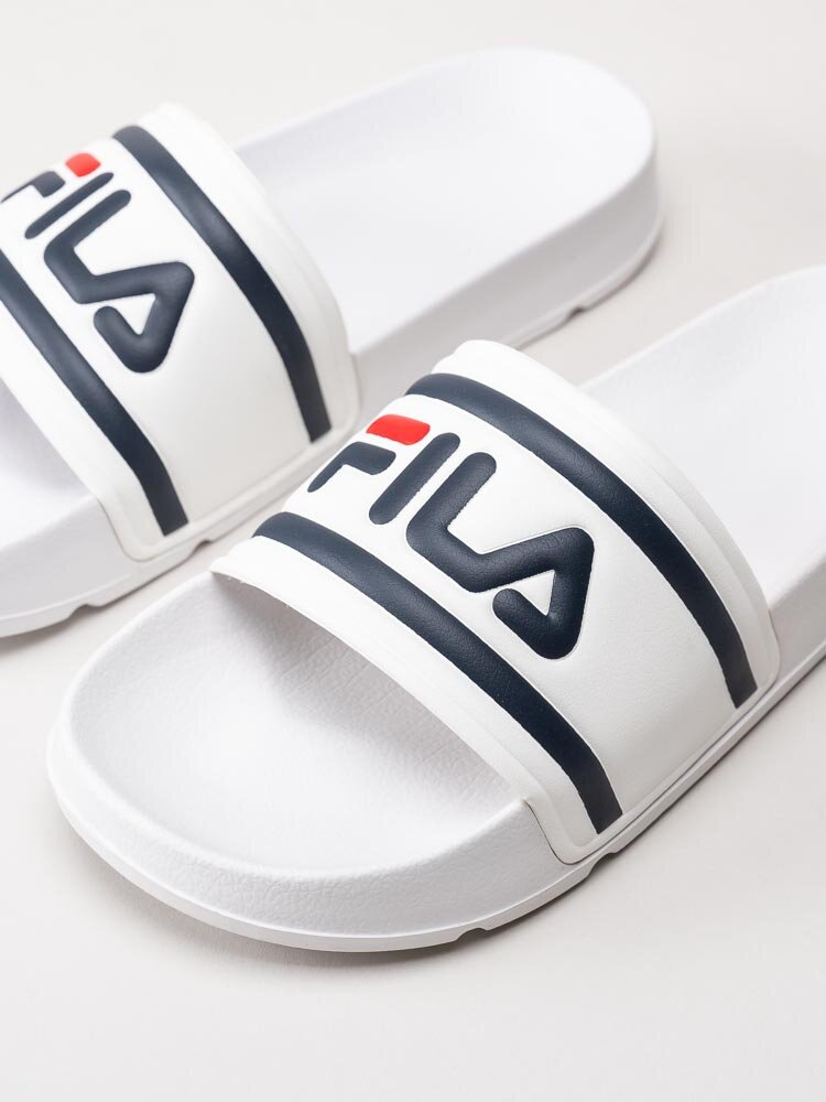 FILA - Morro Bay Slipper 2.0 Wmn - Vita slip in sandaler med logga