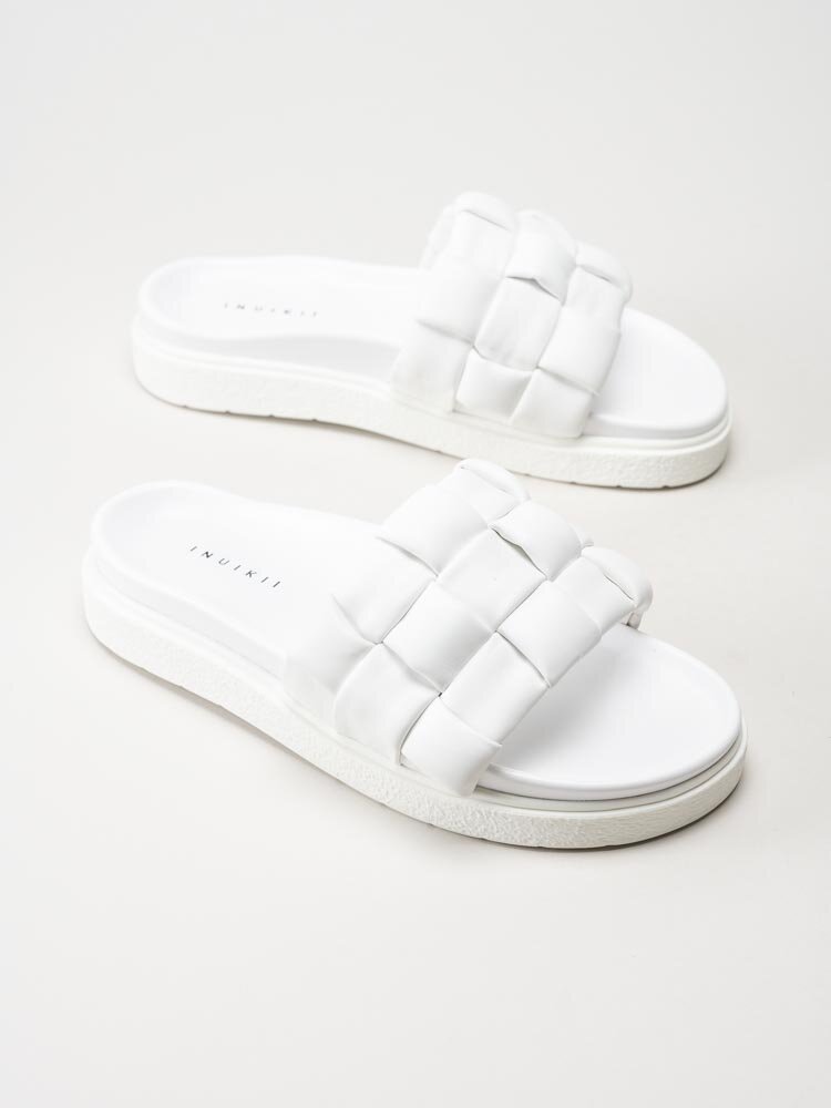 Inuikii - Braided leather - Vita slip in sandaler i flätat skinn