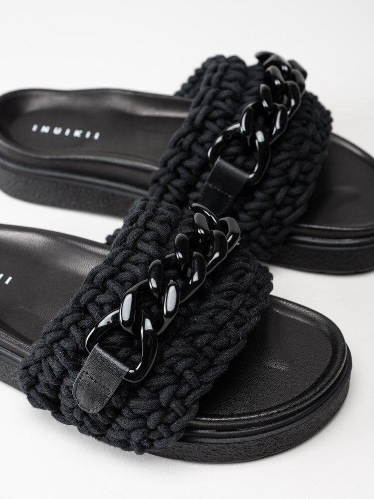Inuikii - Woven Chain - Svarta slip in sandaler i textil