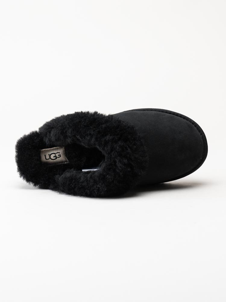 UGG - W Classic Slipper II - Svarta fårskinnsfodrade slip in tofflor