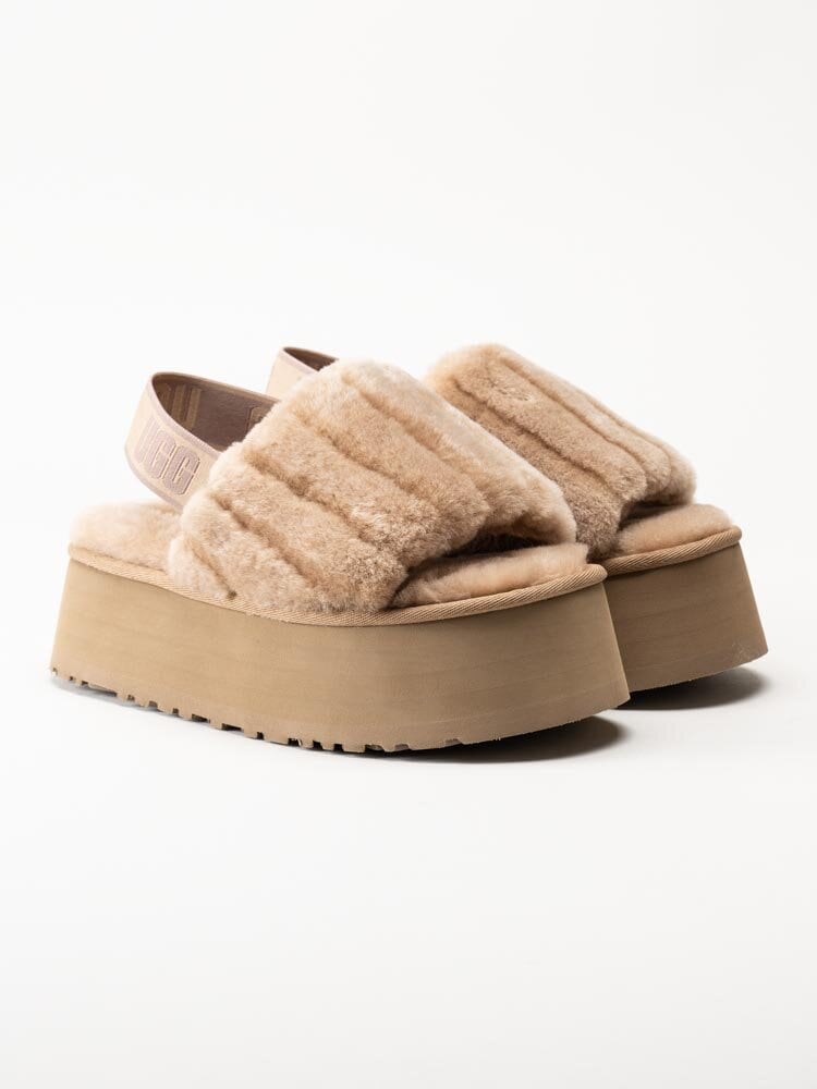 UGG - W Disco Sherpa Corduroy Slide - Ljusbruna tofflor med platå