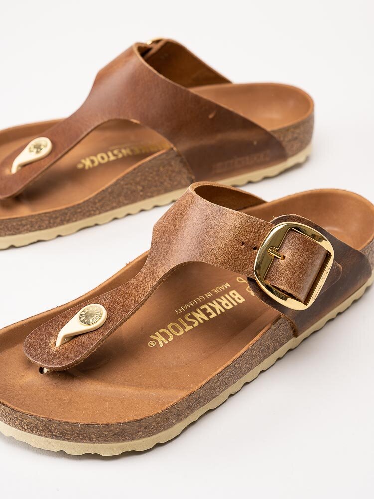 Birkenstock - Gizeh Big Buckle Regular - Bruna flip flop sandaler i oljat skinn