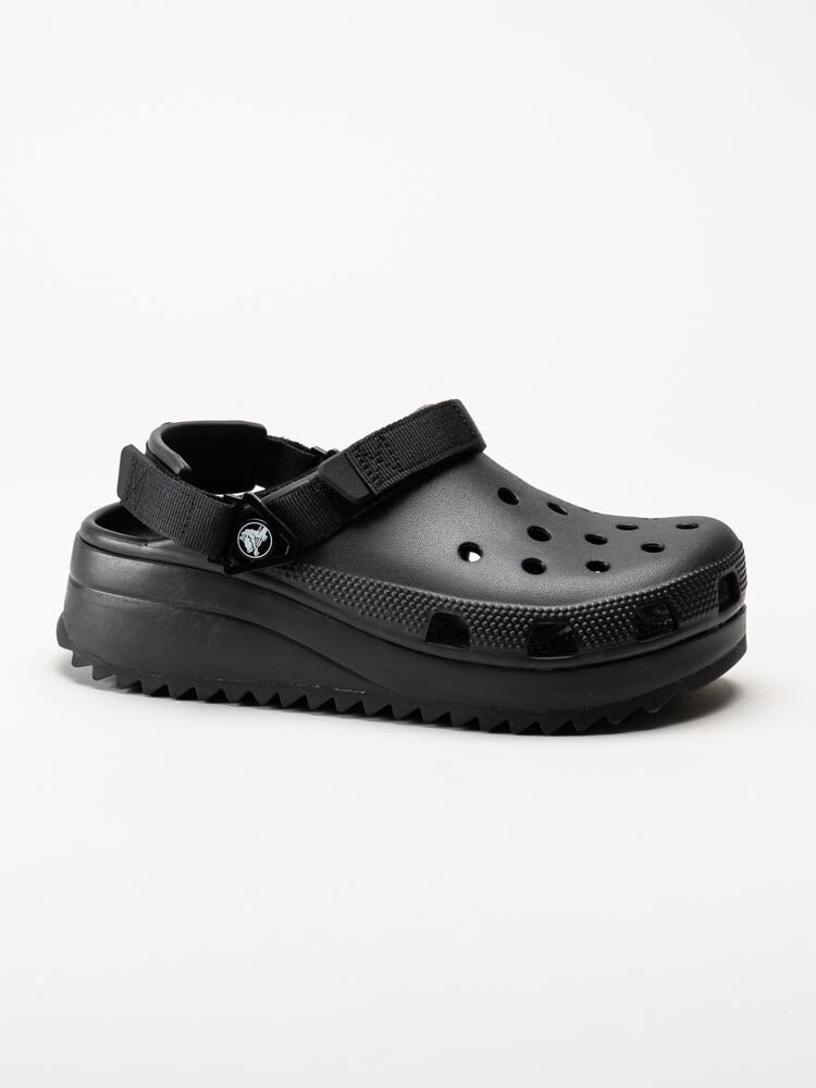 Crocs - Classic Hiker Clog - Svarta slip in tofflor med platå