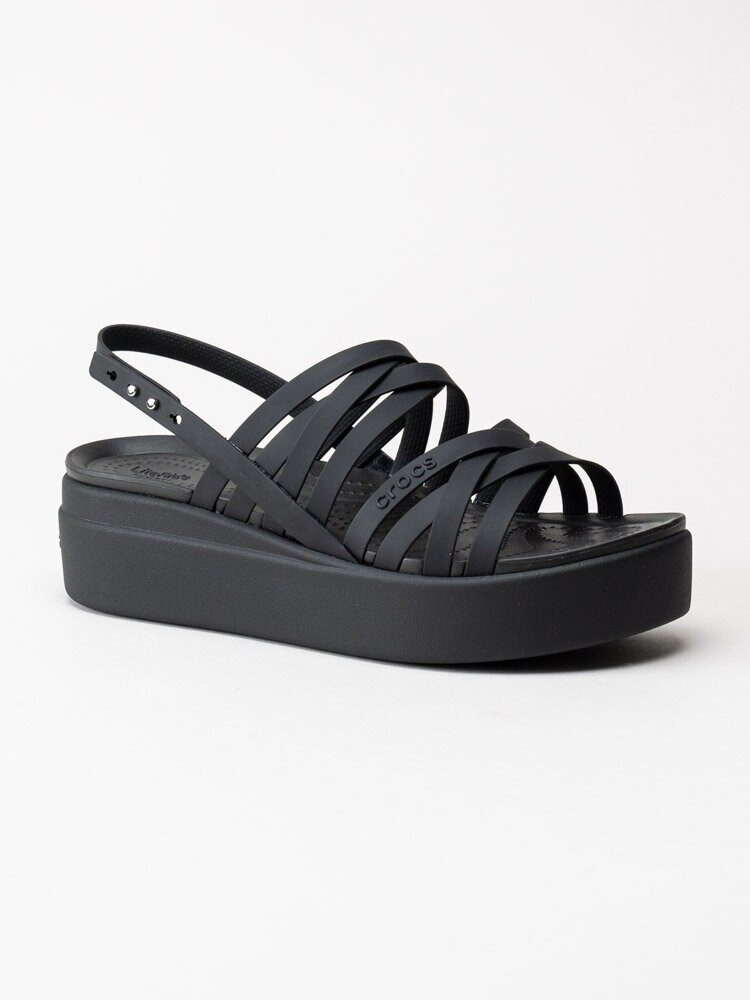 Crocs - Brooklyn Strappy Low - Svarta platåsandaler