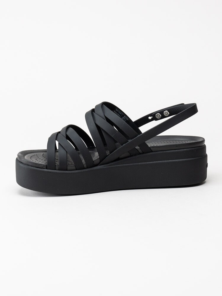 Crocs - Brooklyn Strappy Low - Svarta platåsandaler