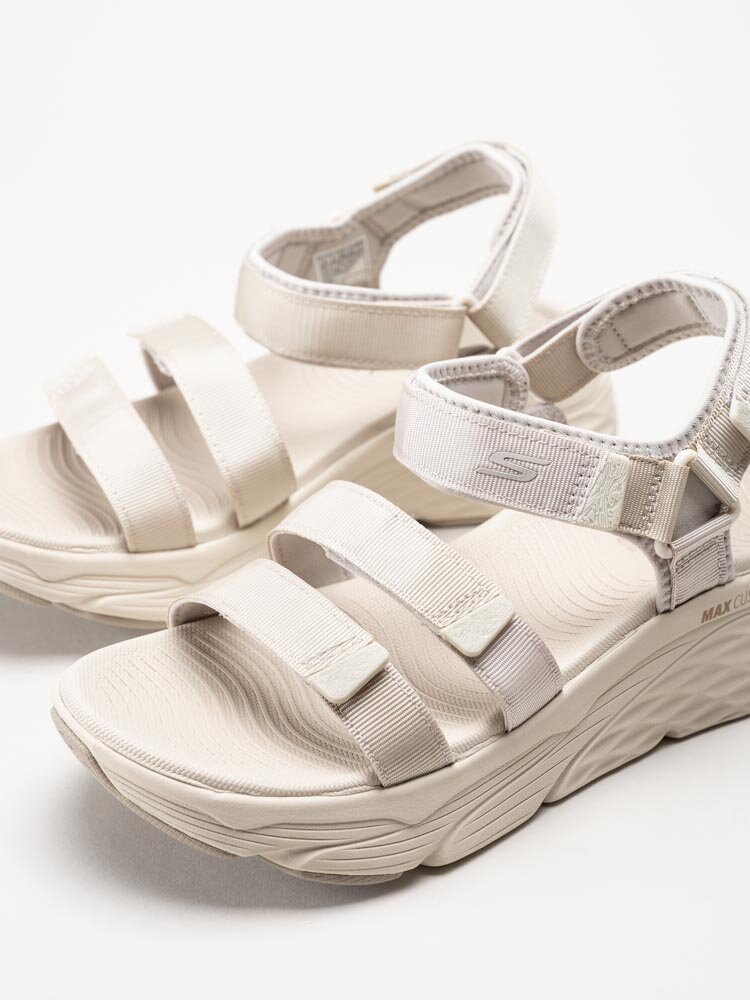 Skechers - Max Cushioning Lured - Beige remsandaler i textil