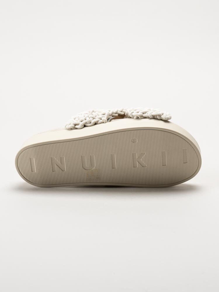 Inuikii - Woven - Vita slip in sandaler i grovt virkad textil