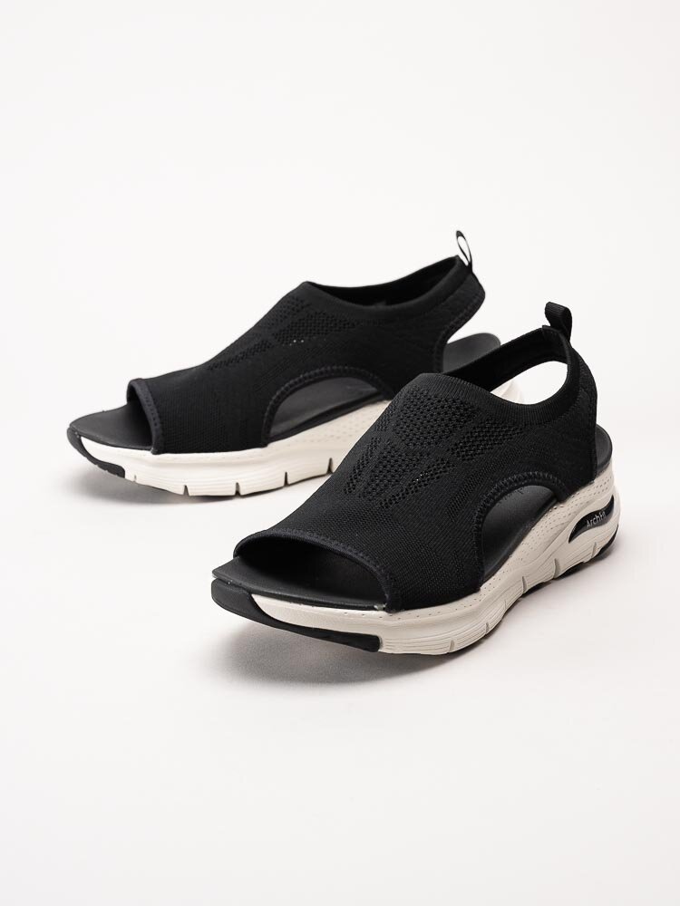 Skechers - Arch Fit City Catch - Svarta sandaler i textil