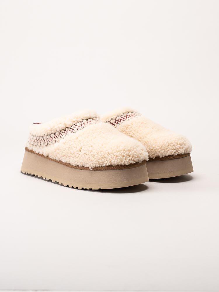 UGG - W Tazz UGG Braid - Off white fluffiga tofflor i ull
