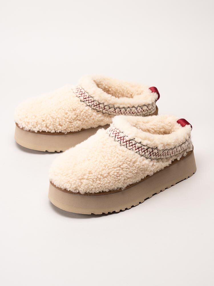 UGG - W Tazz UGG Braid - Off white fluffiga tofflor i ull