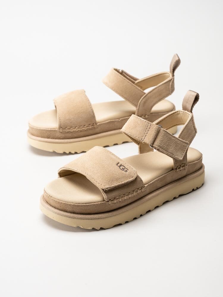 UGG - W Goldenstar - Beige platåsandaler i mocka