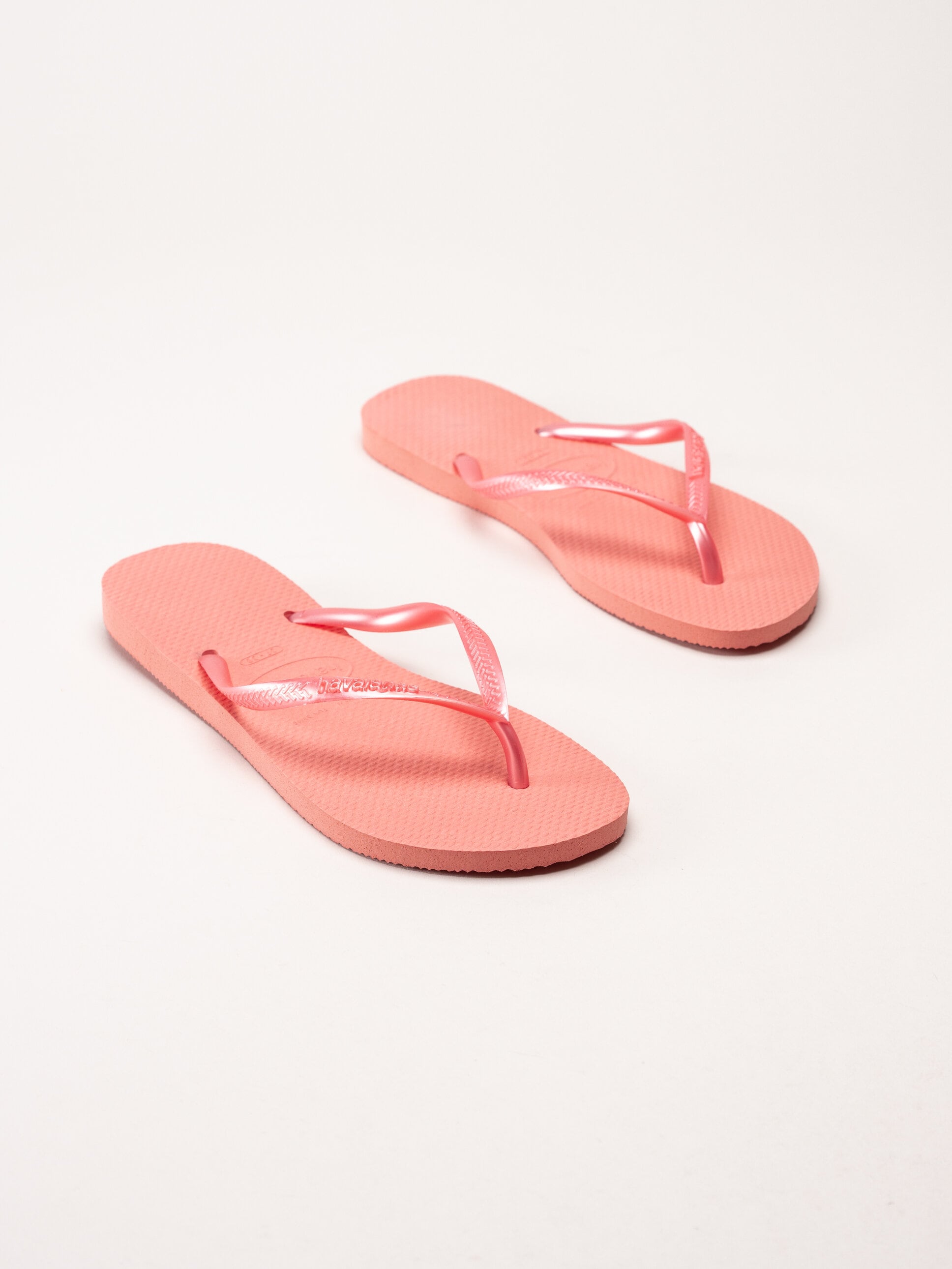 Havaianas - Slim - Korallfärgade flip-flops
