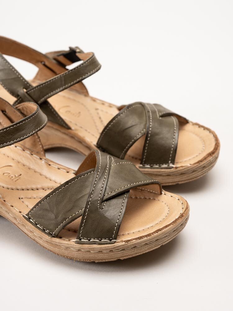 Andrea Conti - Gröna sandaler i skinn