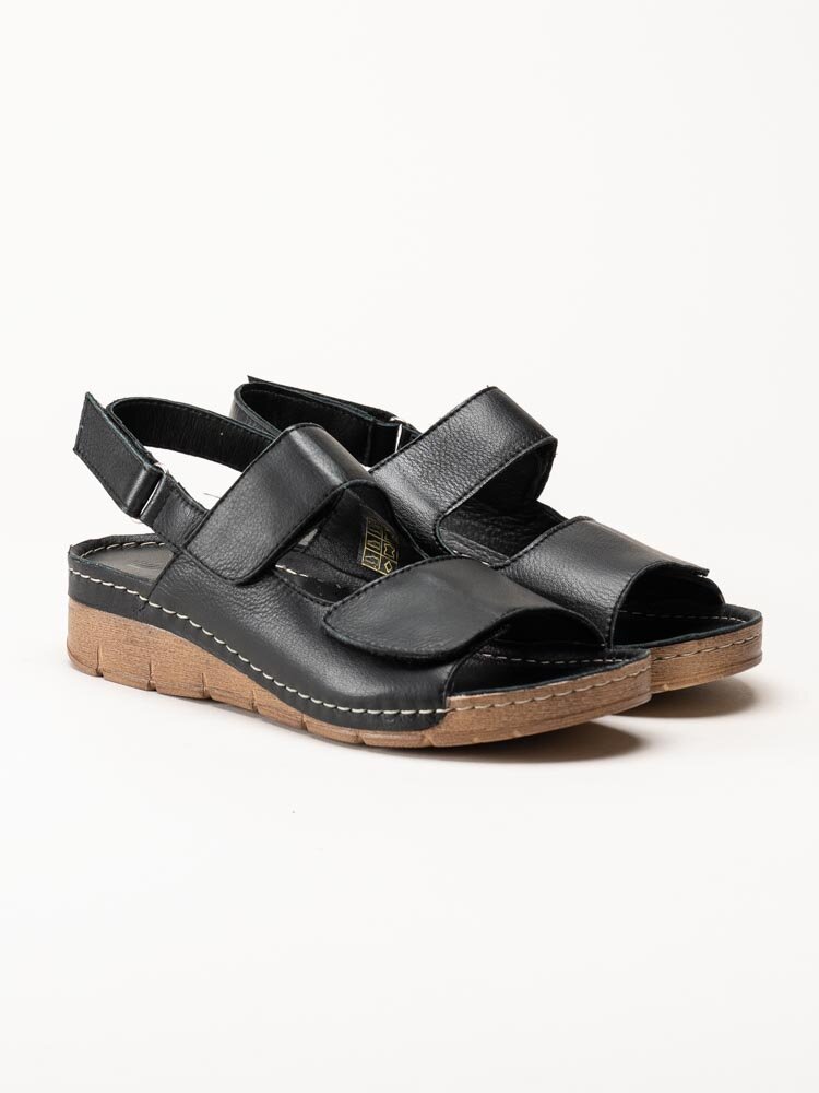 Charlotte of Sweden - Svarta sandaler i skinn