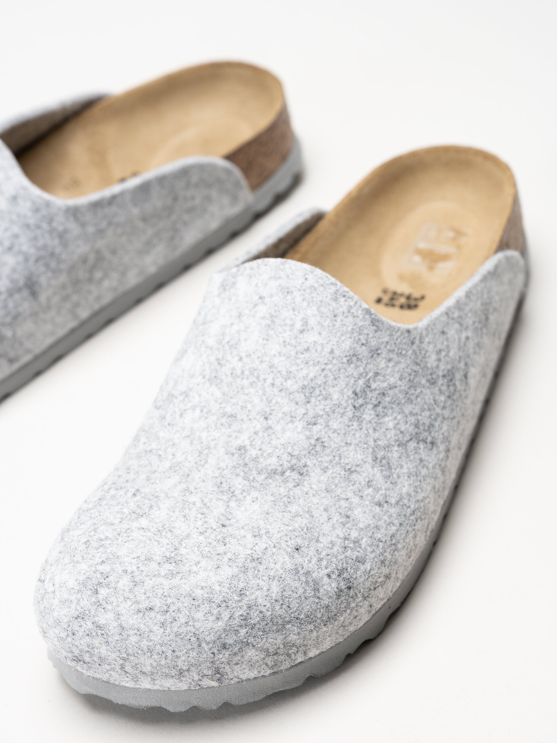 Birkenstock - Amsterdam Wool Felt - Ljusgrå tofflor i ullfilt