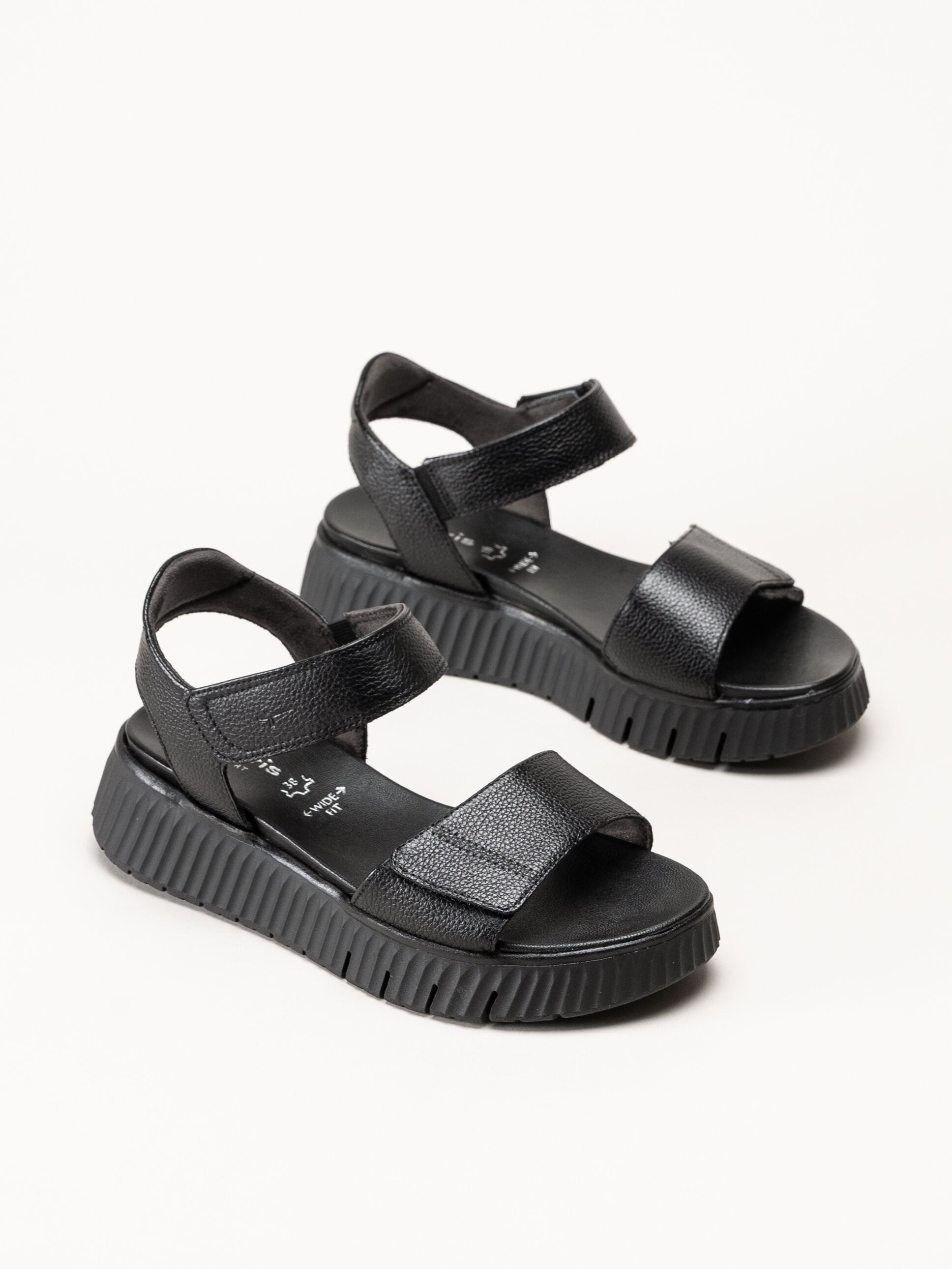 Tamaris - Wide fit - Svarta sandaler i skinn