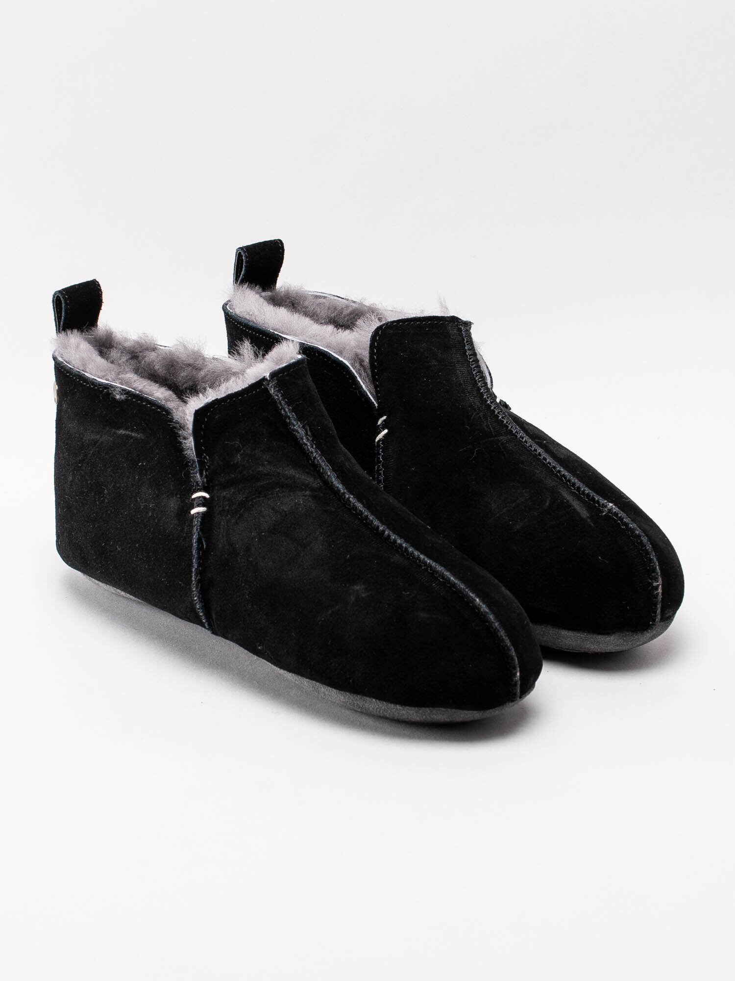 Axelda - Innsbruck - Svarta varma slip on tofflor