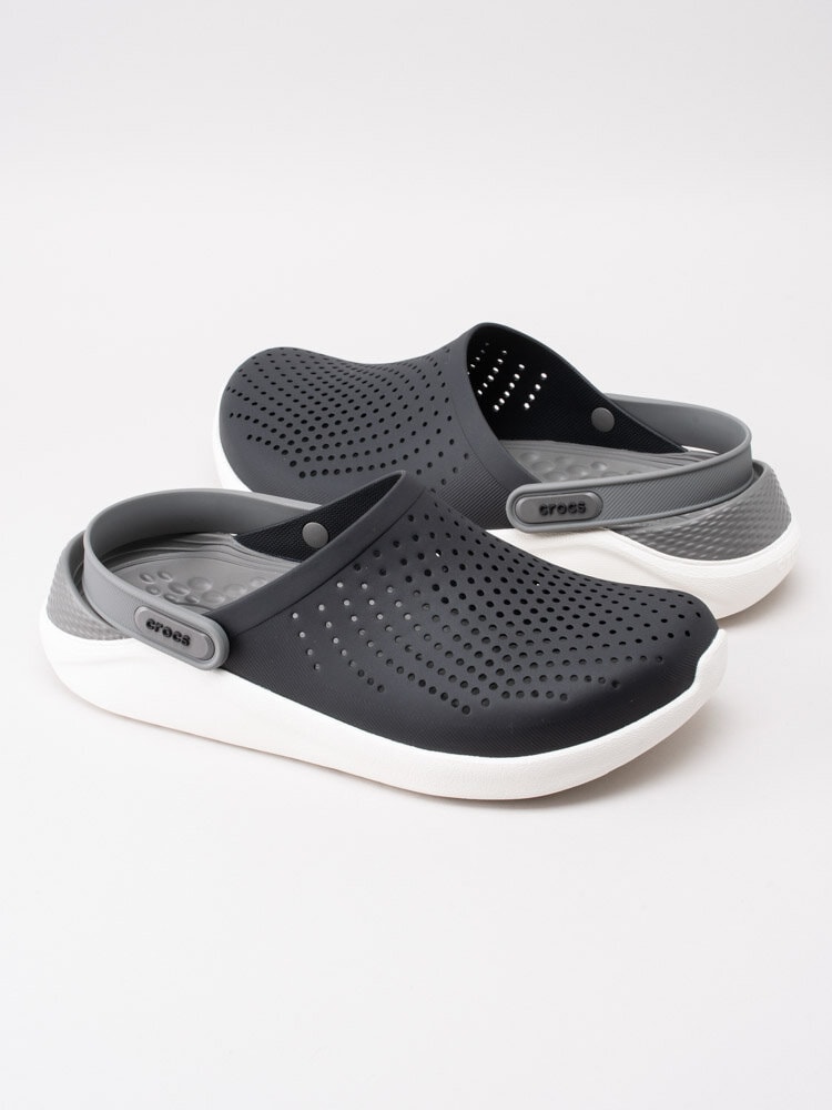 Crocs - LiteRide Clog - Svarta badsandaler