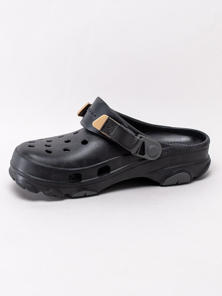 Crocs - Classic All Terrain Clog - Svarta crocs med lösbartag rem