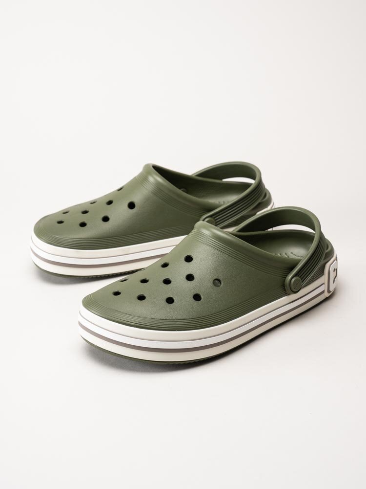 Crocs - Off Court Clog - Gröna slip in tofflor