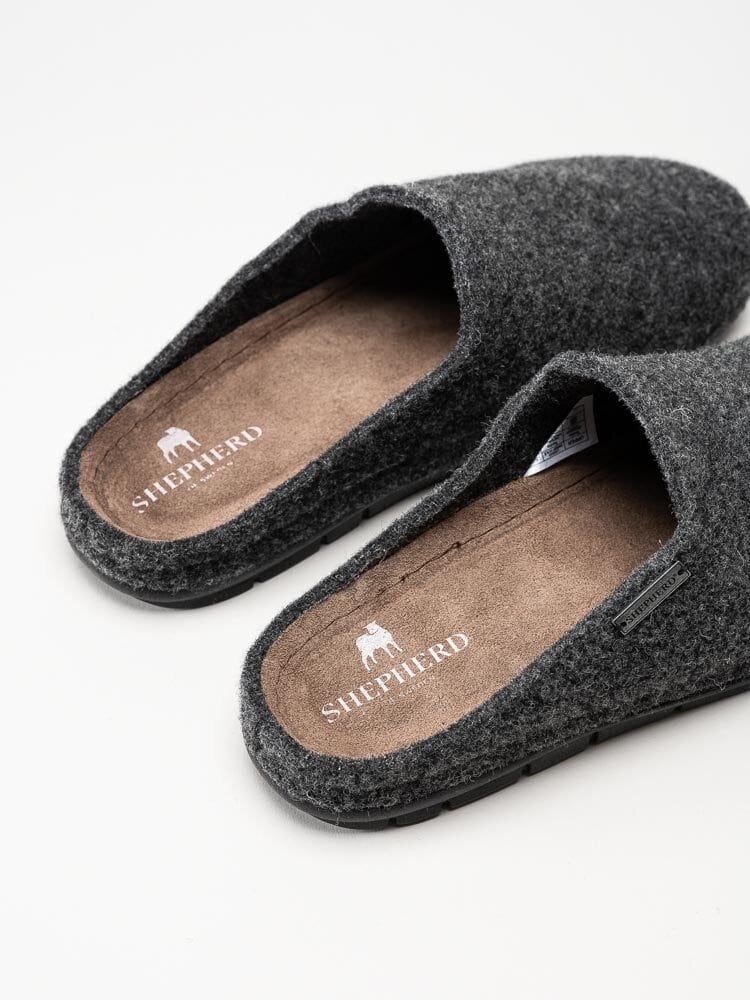 Shepherd - Samuel - Svarta slip in tofflor i ullblandning