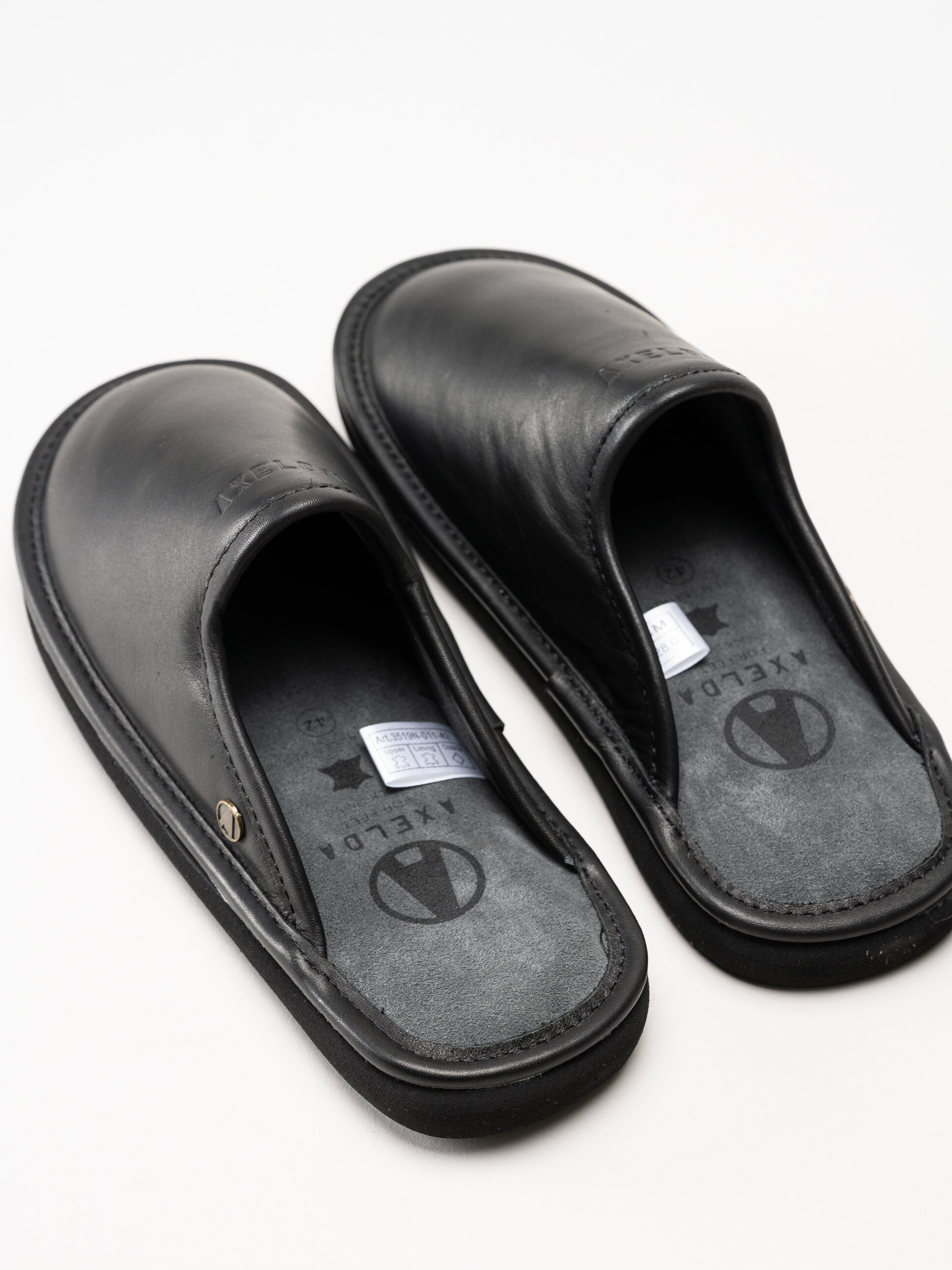 Axelda - Malaga - Svarta tofflor i skinn