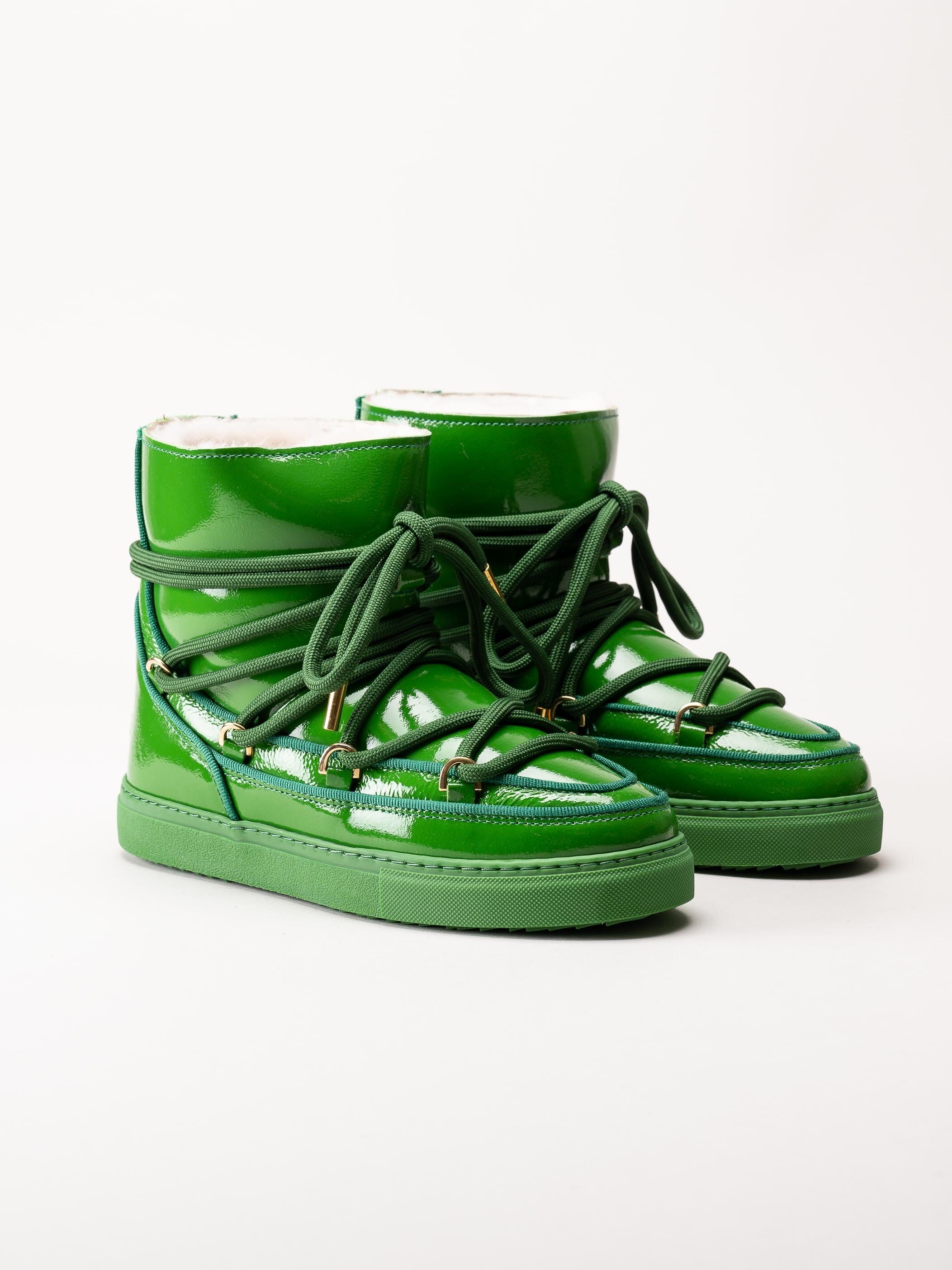Inuikii - Full Leather Naplack - Gröna fårskinnsfodrade boots i lackskinn