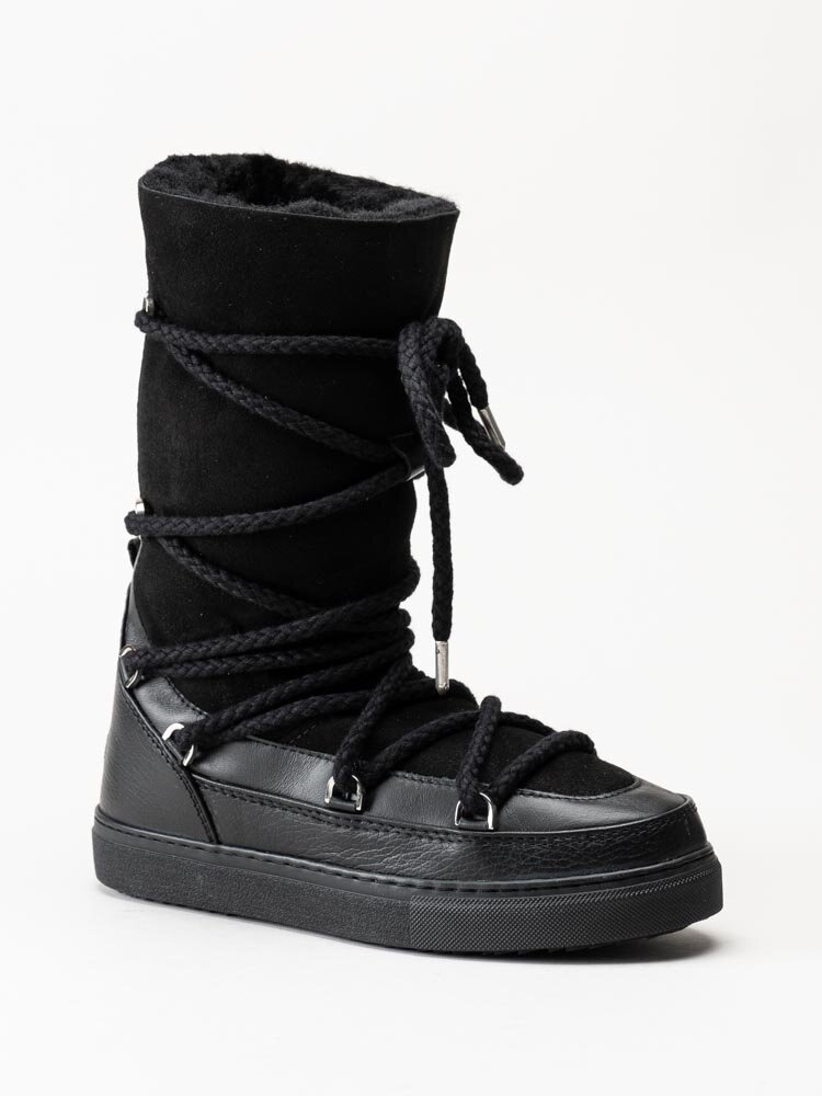 Inuikii - Classic High Laced - Svarta höga fårskinnsfodrade boots i mocka