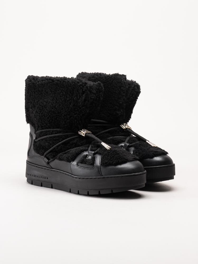 Tommy Hilfiger - Tommy Teddy Snowboot - Svarta boots i teddy pile och skinn