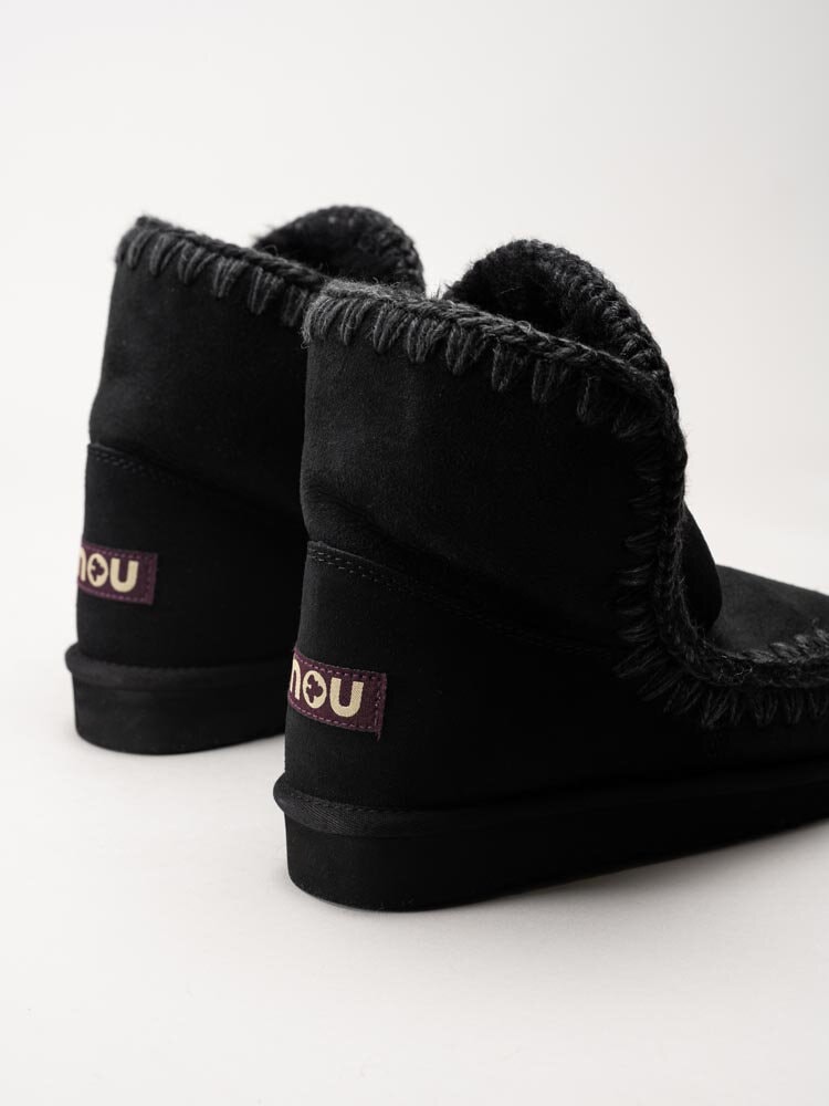 Mou - Eskimo 18 - Svarta fårskinnsfodrade boots i mocka