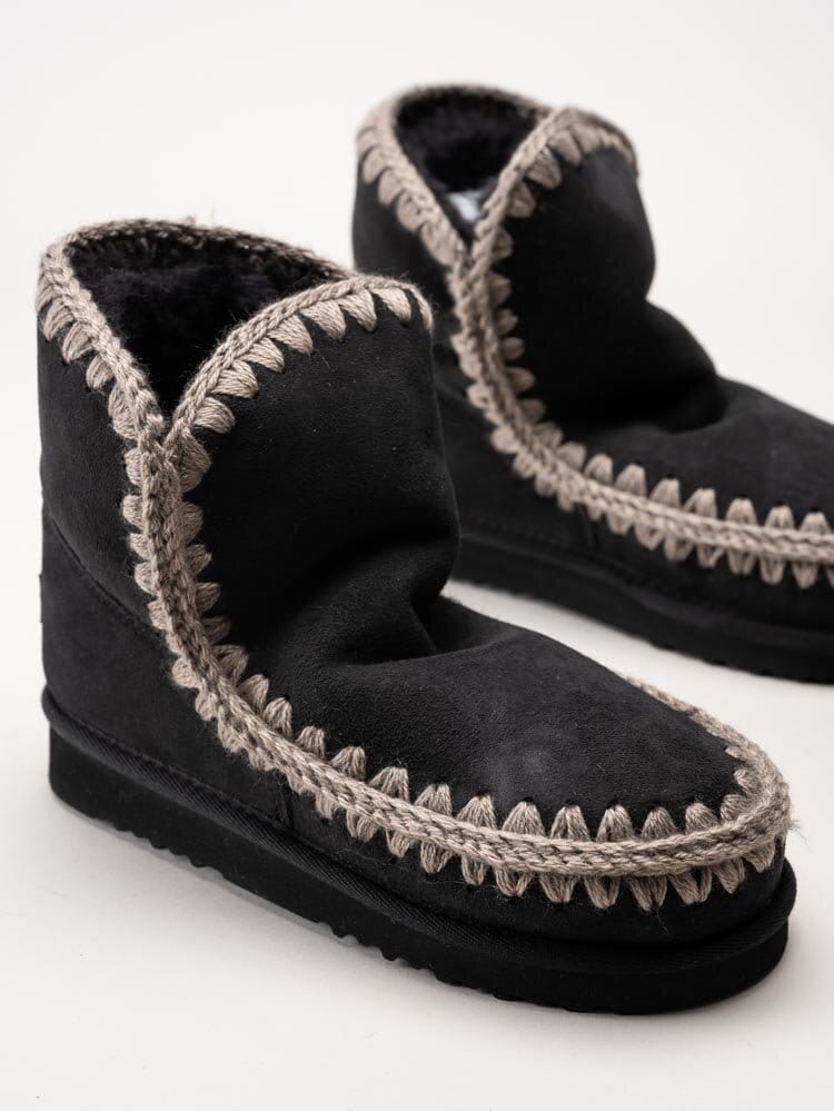 Mou - Eskimo 18 - Svarta fårskinnsfodrade boots i mocka