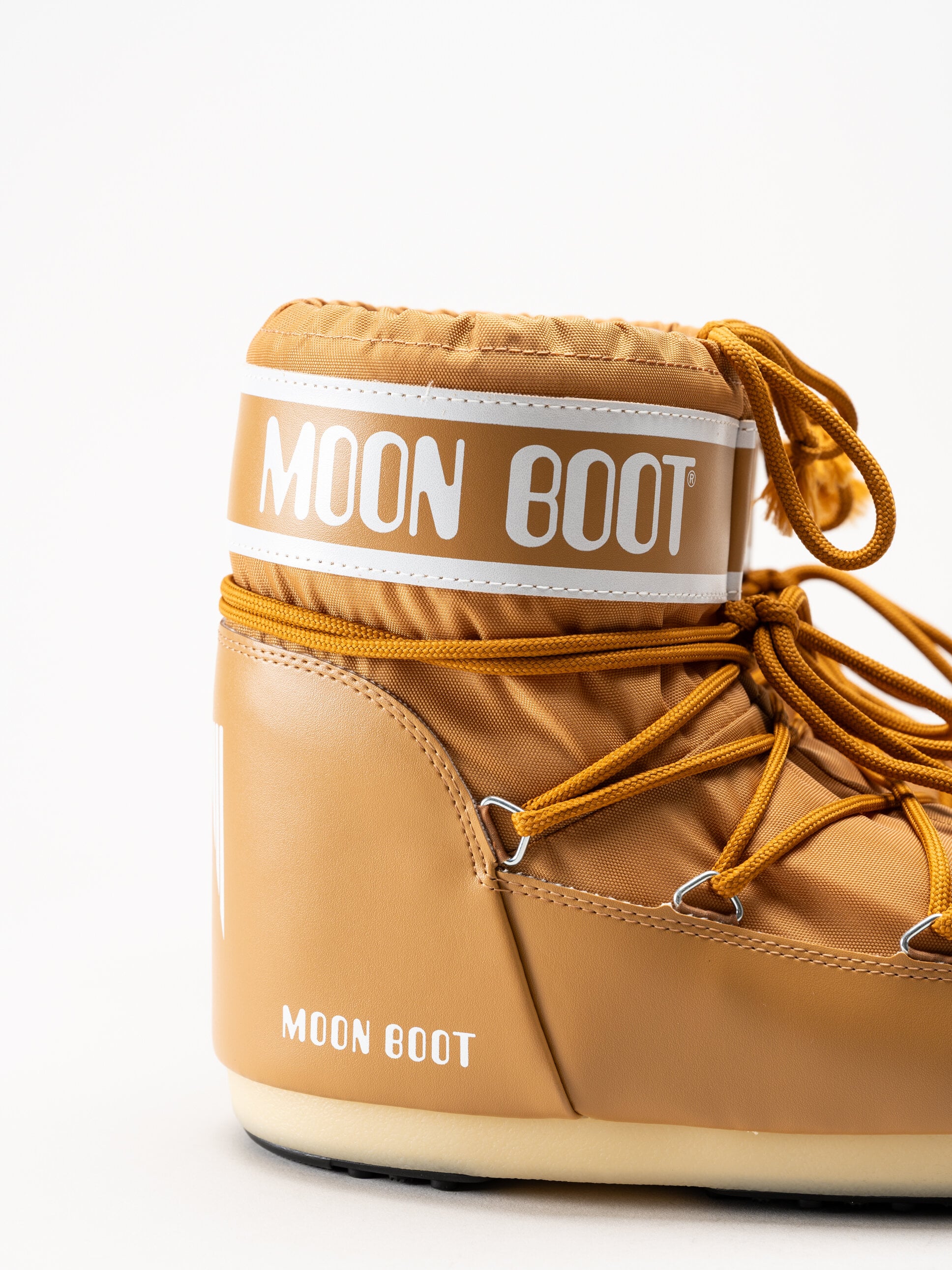 Moon Boot - Icon Low Nylon - Ljusbruna klassiska vinterboots