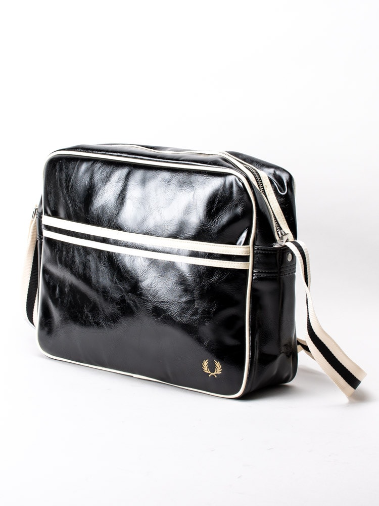 86203001 Fred Perry Classic Shoulder Bag L8260-057 Svart väska med vita stripes-3