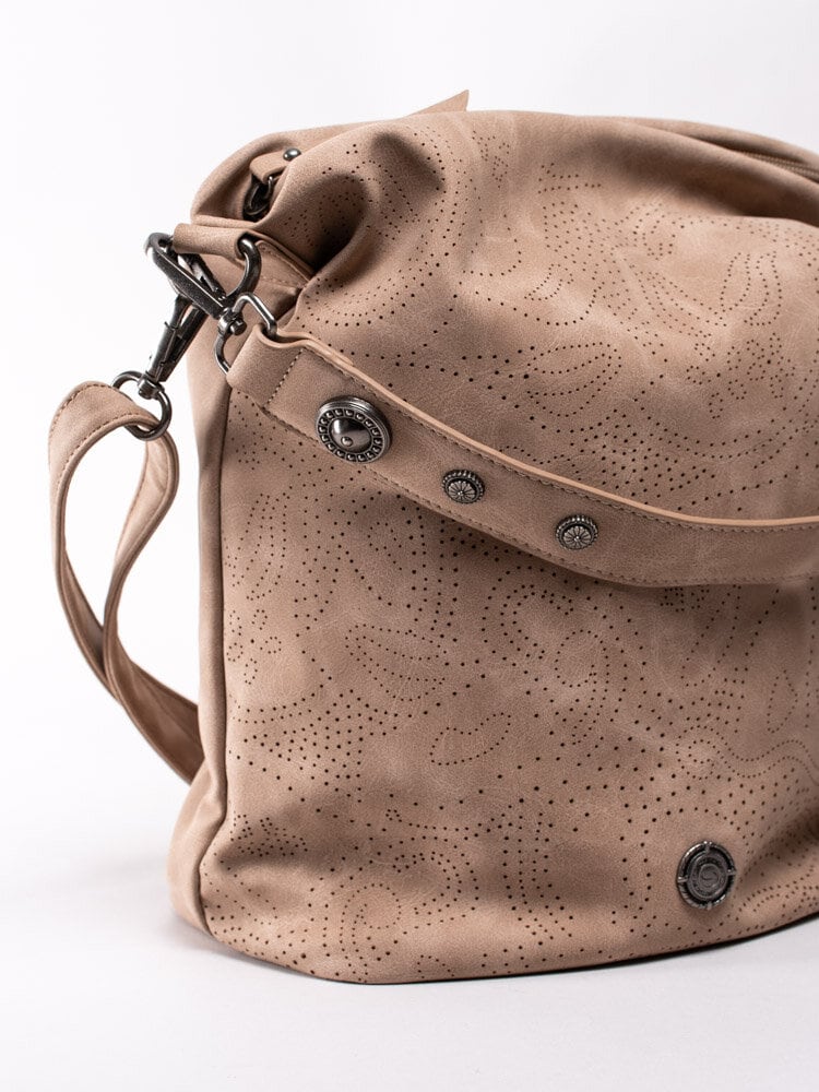 Ulrika Design - Beige bucket bag med perforering