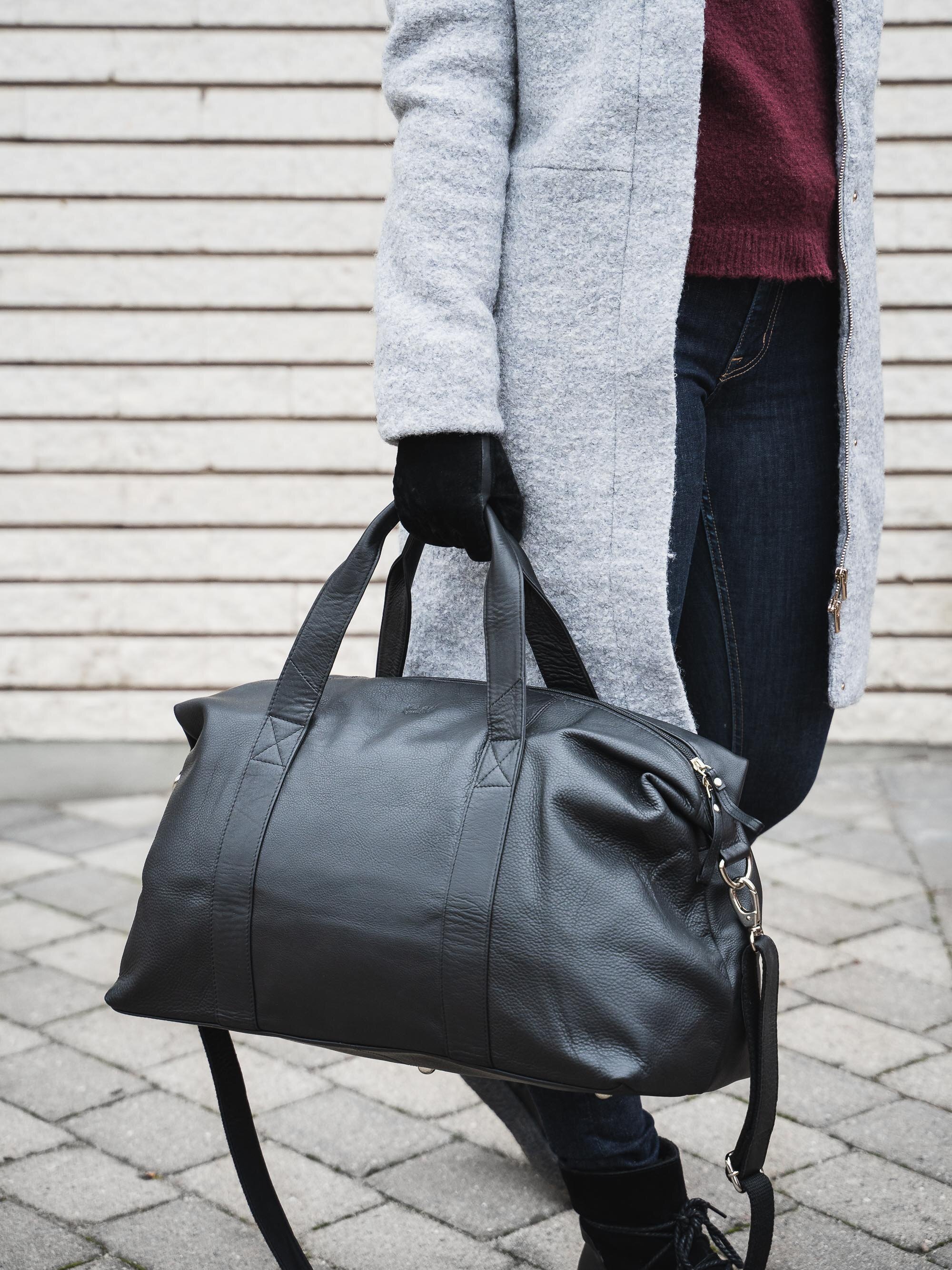 Springfield - Svart stor weekend bag