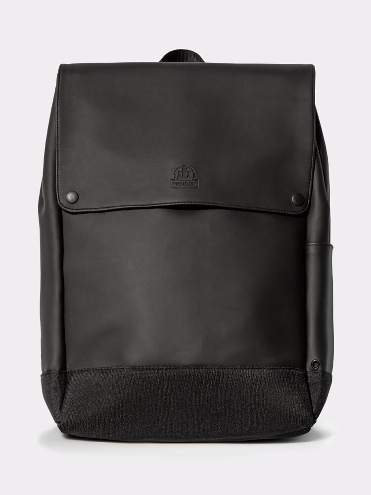 Tretorn - Wings Daypack - Svart ryggsäck i slitstarkt material