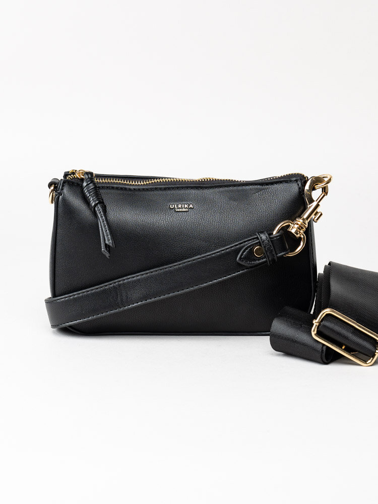 Ulrika Design - Hook - Svart liten handväska i skinnimitation