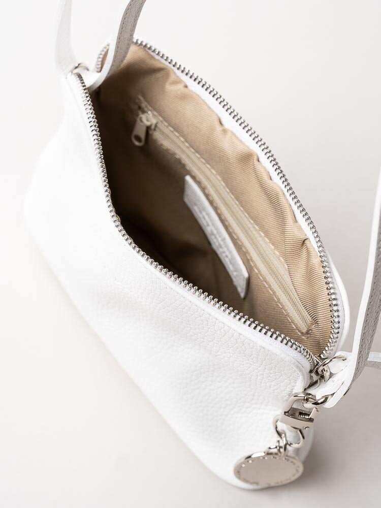 Ulrika Design - Leather - Vit liten axelremsväska i skinn