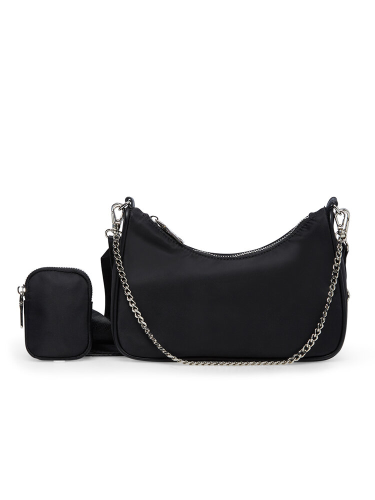 Steve Madden - Bvital crossbody - Svart axelremsväska i nylon