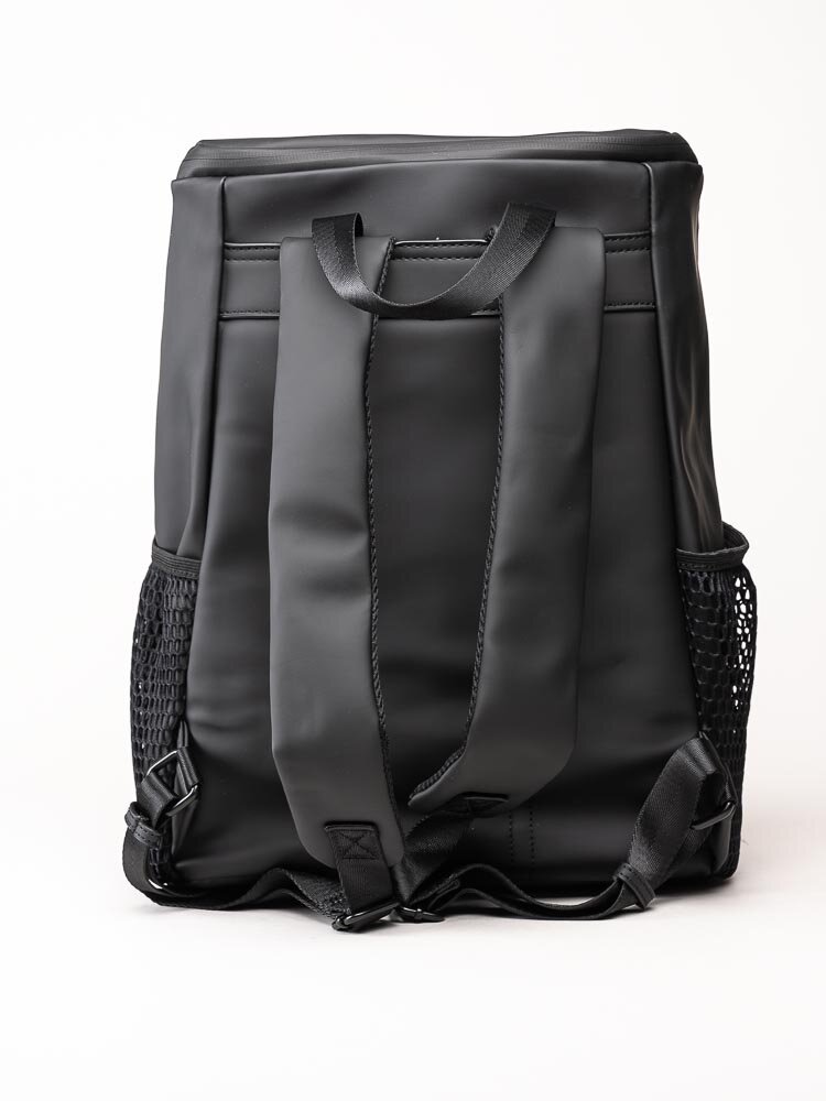 Ulrika Design - Cooler - Svart ryggsäck med kylväska