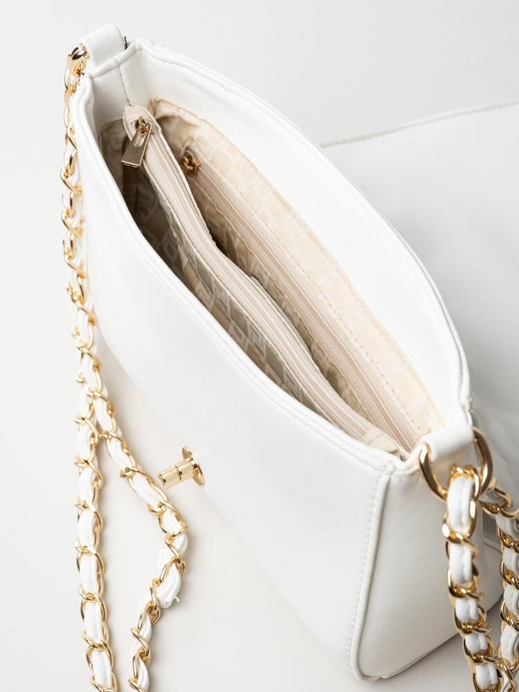 Ulrika Design - Quilt - Vit quiltad väska med lock