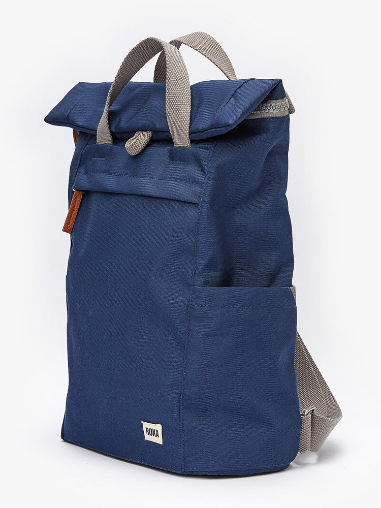 ROKA - Finchley A Sustainable - Marinblå medium ryggsäck i canvas