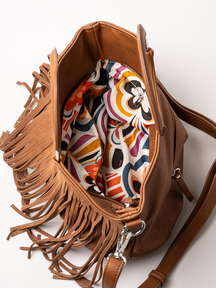 Ulrika Design - Fringer - Brun väska med mockafransar