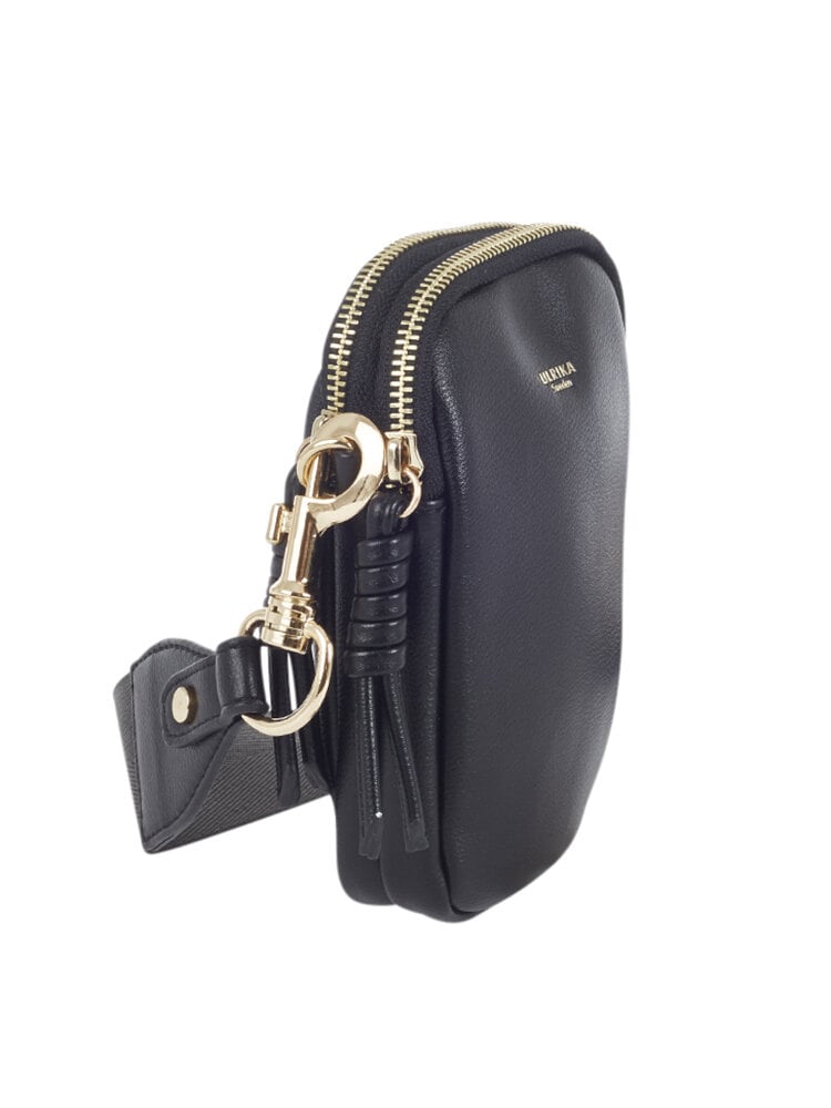 Ulrika Design - Pocket - Svart mobilväska i skinnimitation från Ulrika Design