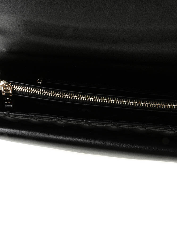Steve Madden - Bsenza Shoulderbag - Svart quiltad axelremsväska i skinnimitation