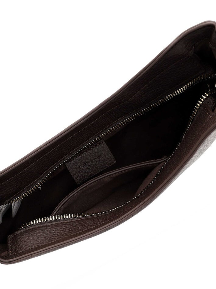Tamaris bags - Ghalia Pouch S - Mörkbrun väska med både fina detaljer och form